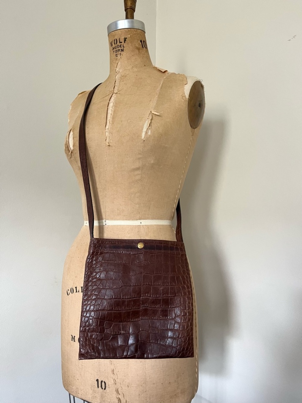 JUST CAMPAGNE Semeur Croc Embossed Compact Cross-Body Bag Purse